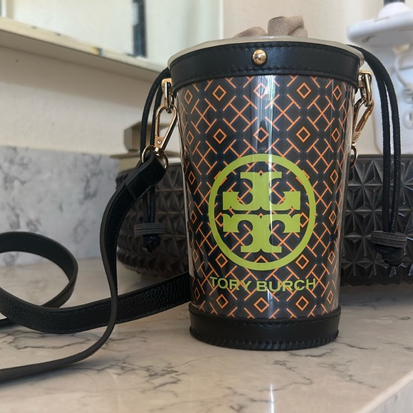 Handmade Bucket Bag - Picture 1 of 1